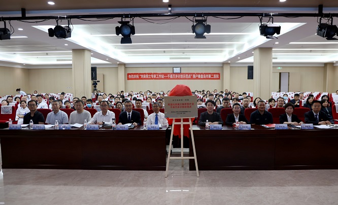 6a4f08557ddb4.jpg